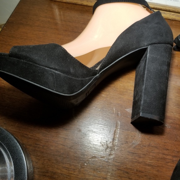 High heels in Black Suede - Picture 3 of 8